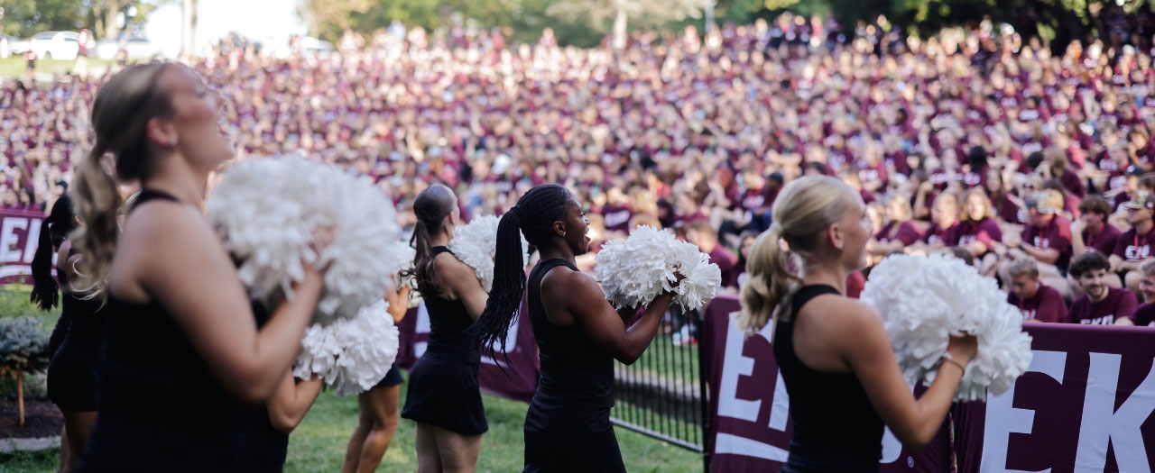 EKU Students at Big E Welcome